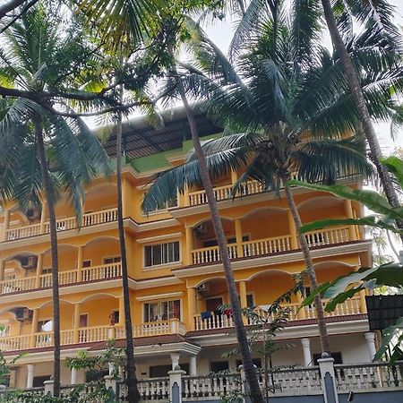 Ena Holiday Inn Calangute Exterior foto